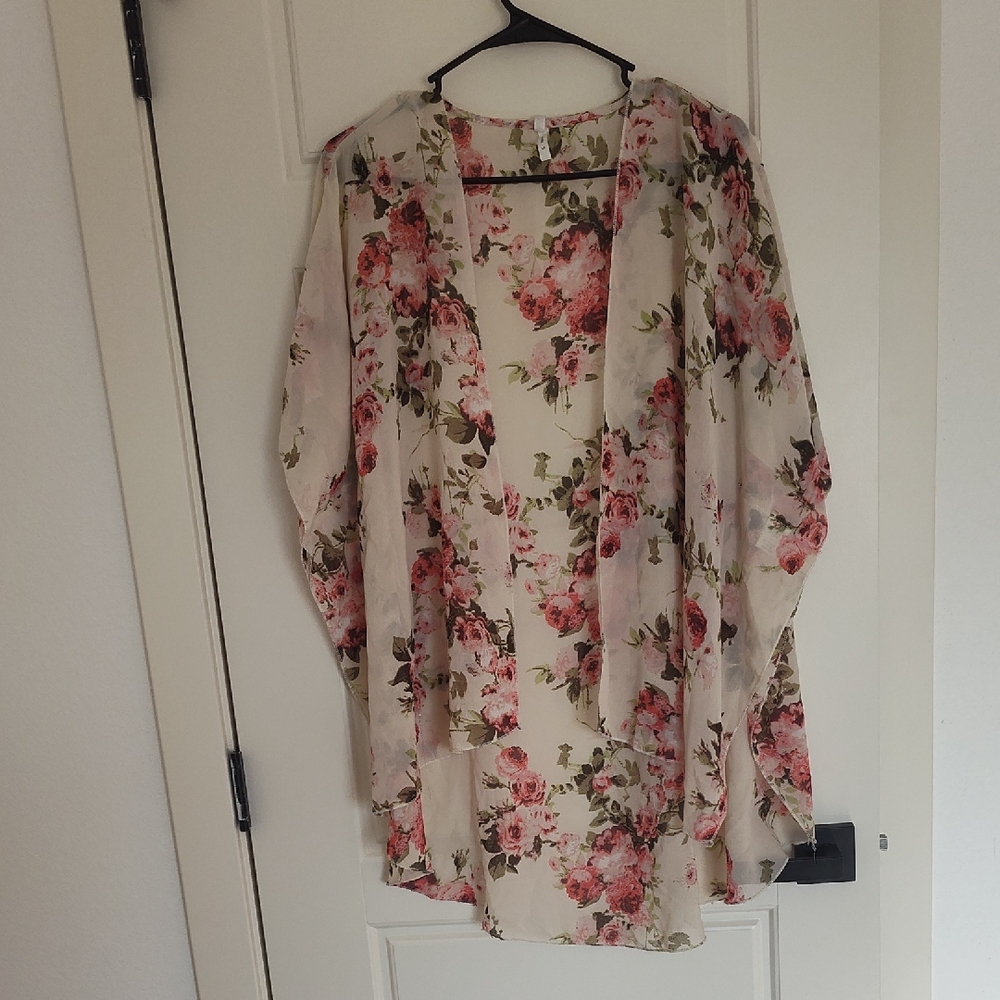 Live 4 Truth Sheer Floral Open-Front Kimono - White with Pink Roses